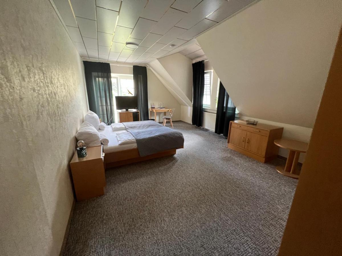 Hotel Rehkitz Halle  Buitenkant foto