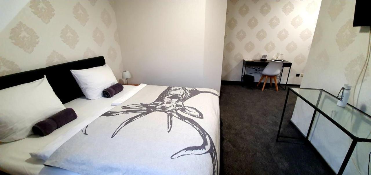 Hotel Rehkitz Halle  Buitenkant foto